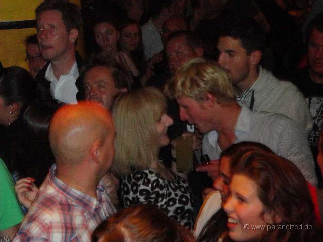 2011 Hands up at Kilians 011.jpg - Maaaaaalis! ;)